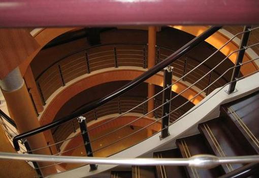 Escaleras del Atrium